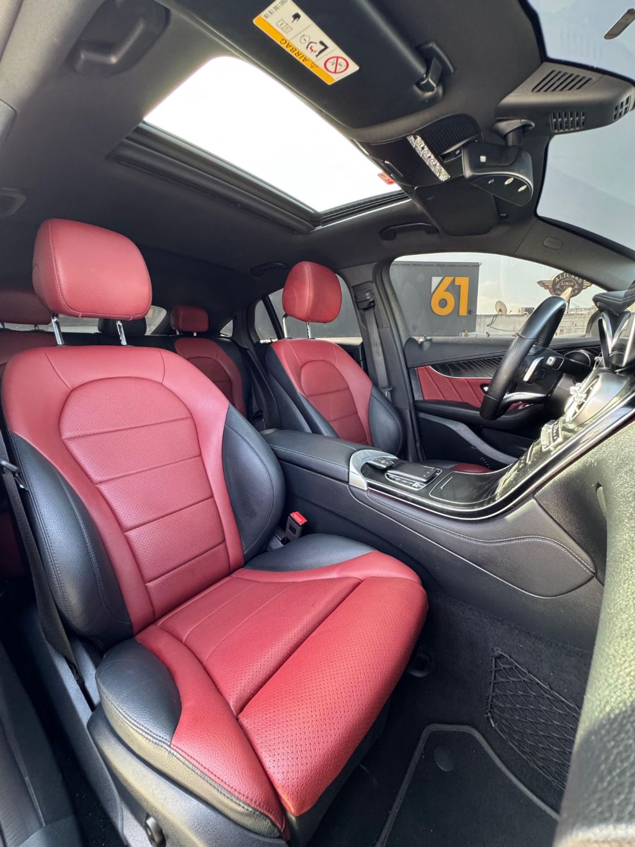 Mercedes-Benz GLC 200 Premium 2.0L AWD