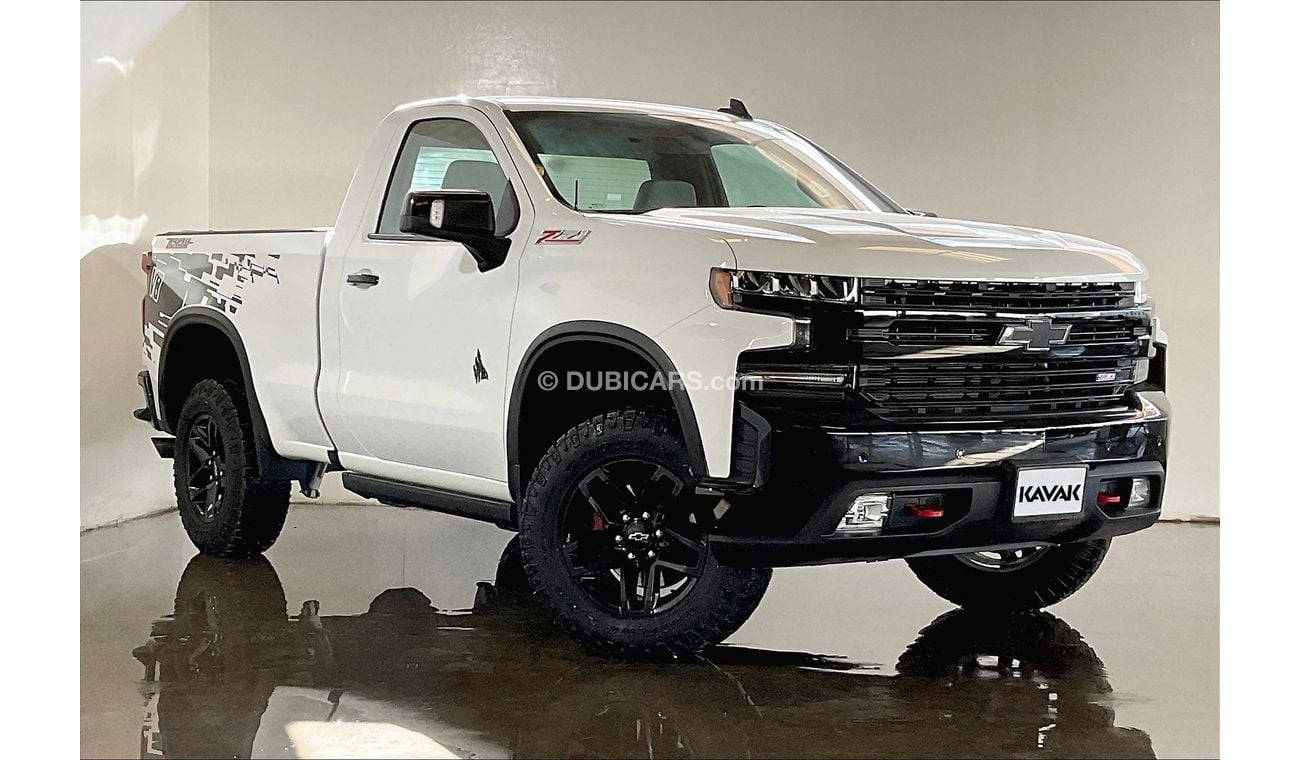 Chevrolet Silverado LT Z71 Trail Boss - Regular Cab