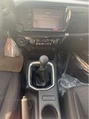 Toyota Hilux HI-LUX DC - SR5 - 4WD M/T V4 2.4L DSL - POWER OPTION - DOUBLE AC - 23MY