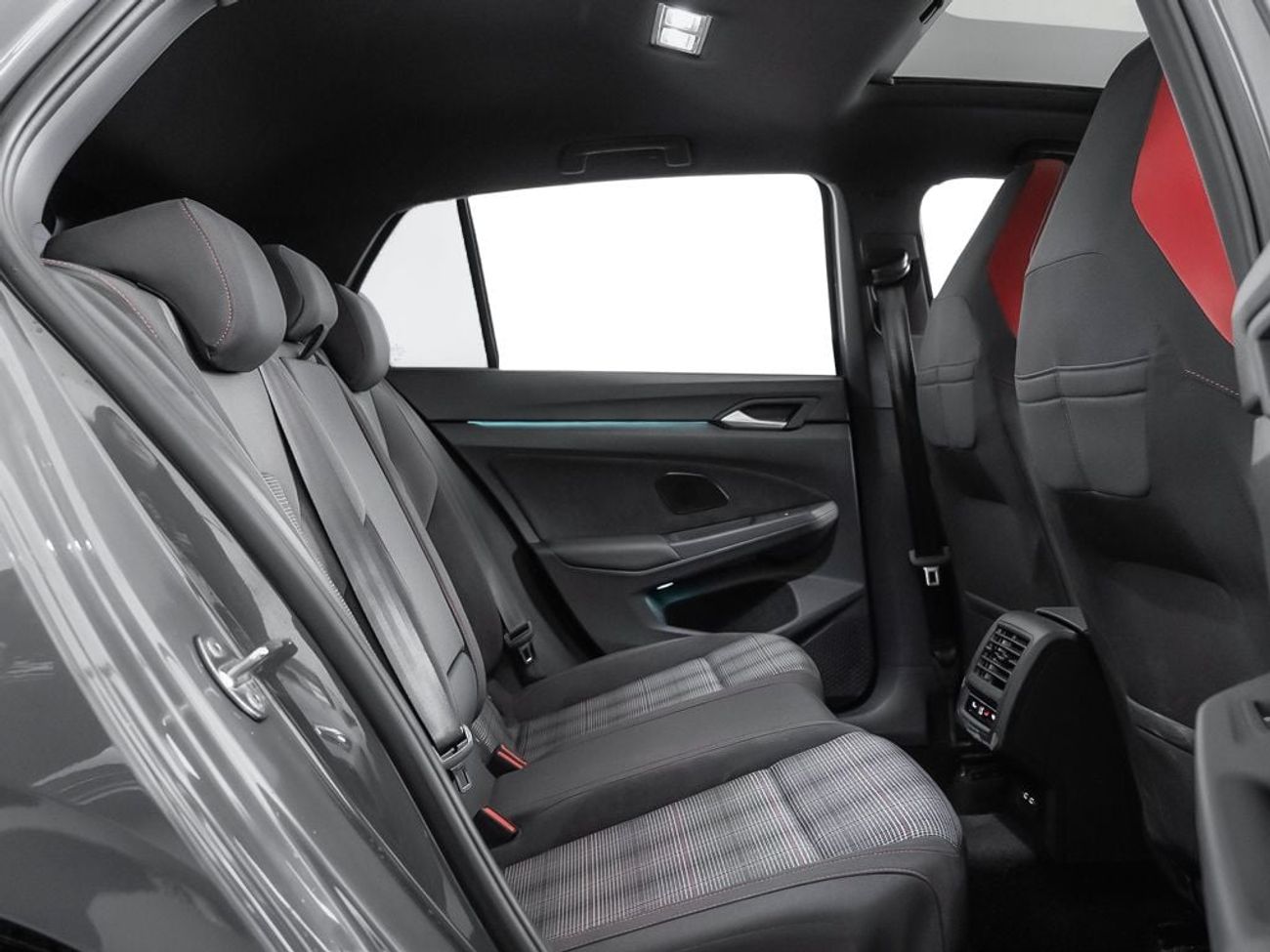 Volkswagen Golf GTI Fabric ++ 2.0L