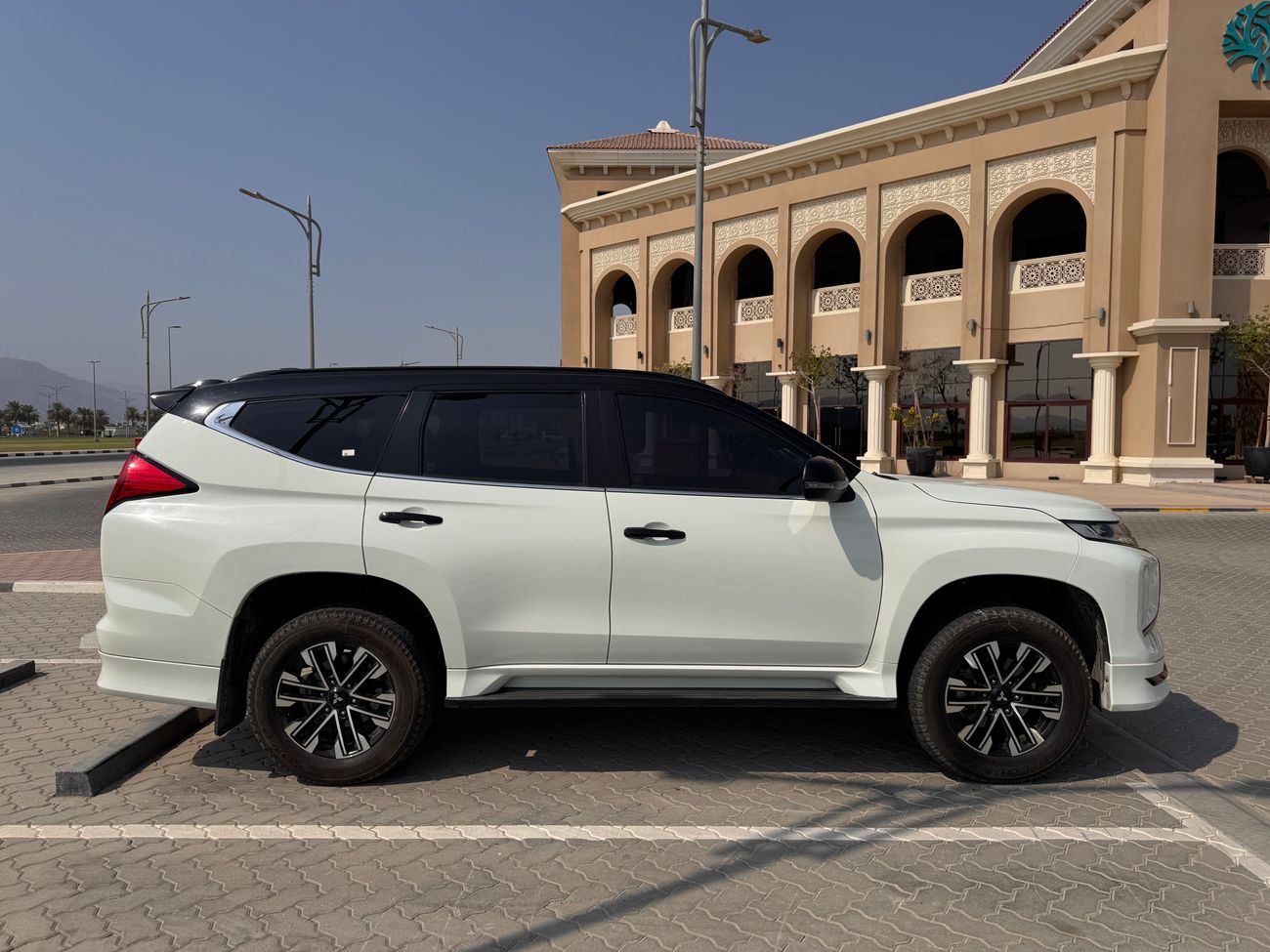 Mitsubishi Montero Sport