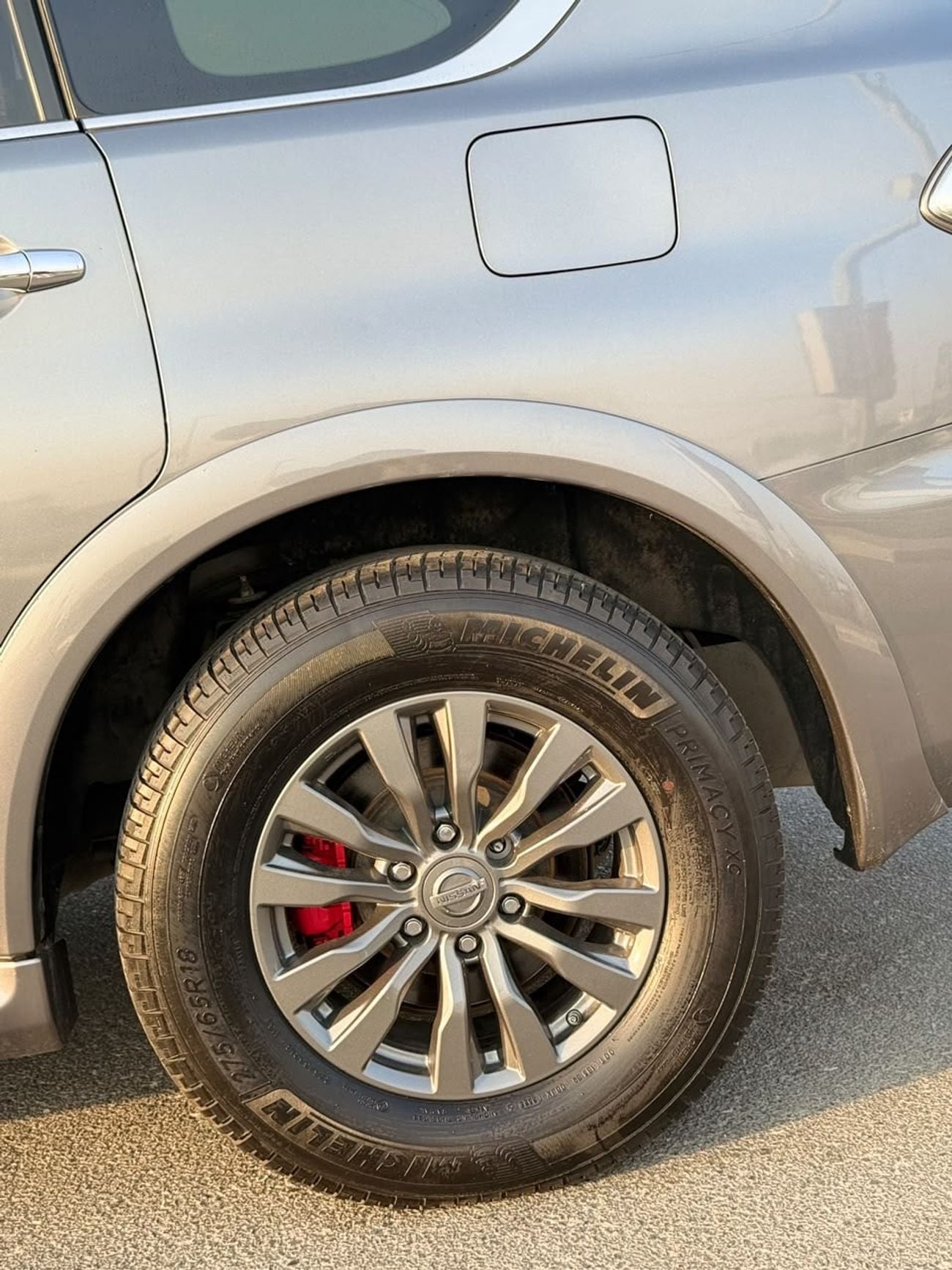 Nissan Armada SL SV 5.6L 4WD 4x4 original paint clean title