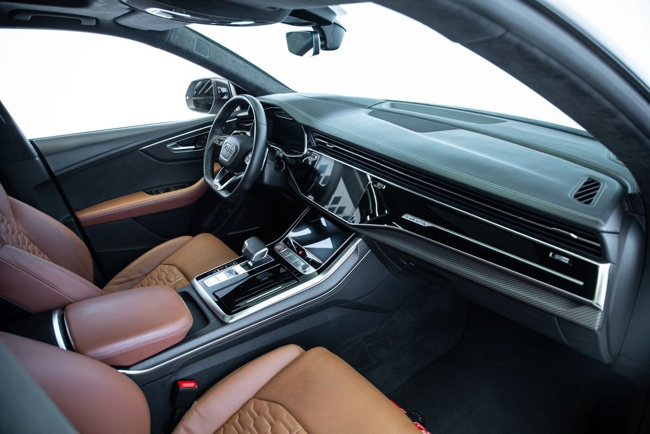 أودي RSQ8 quattro 4.0L