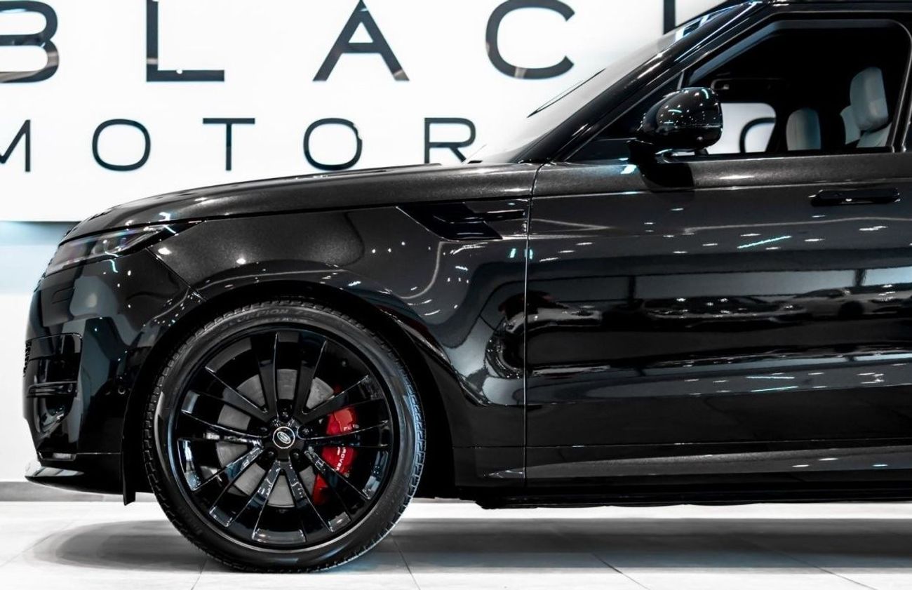 لاند روفر رينج روفر سبورت 2023 Range Rover Sport P530 First Edition, 2028 Al Tayer Warranty, Low KM's, GCC