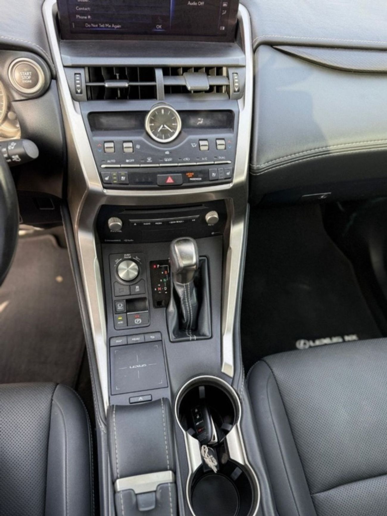 Lexus NX300 Premier 2.0L 4WD sunroof,leather seats