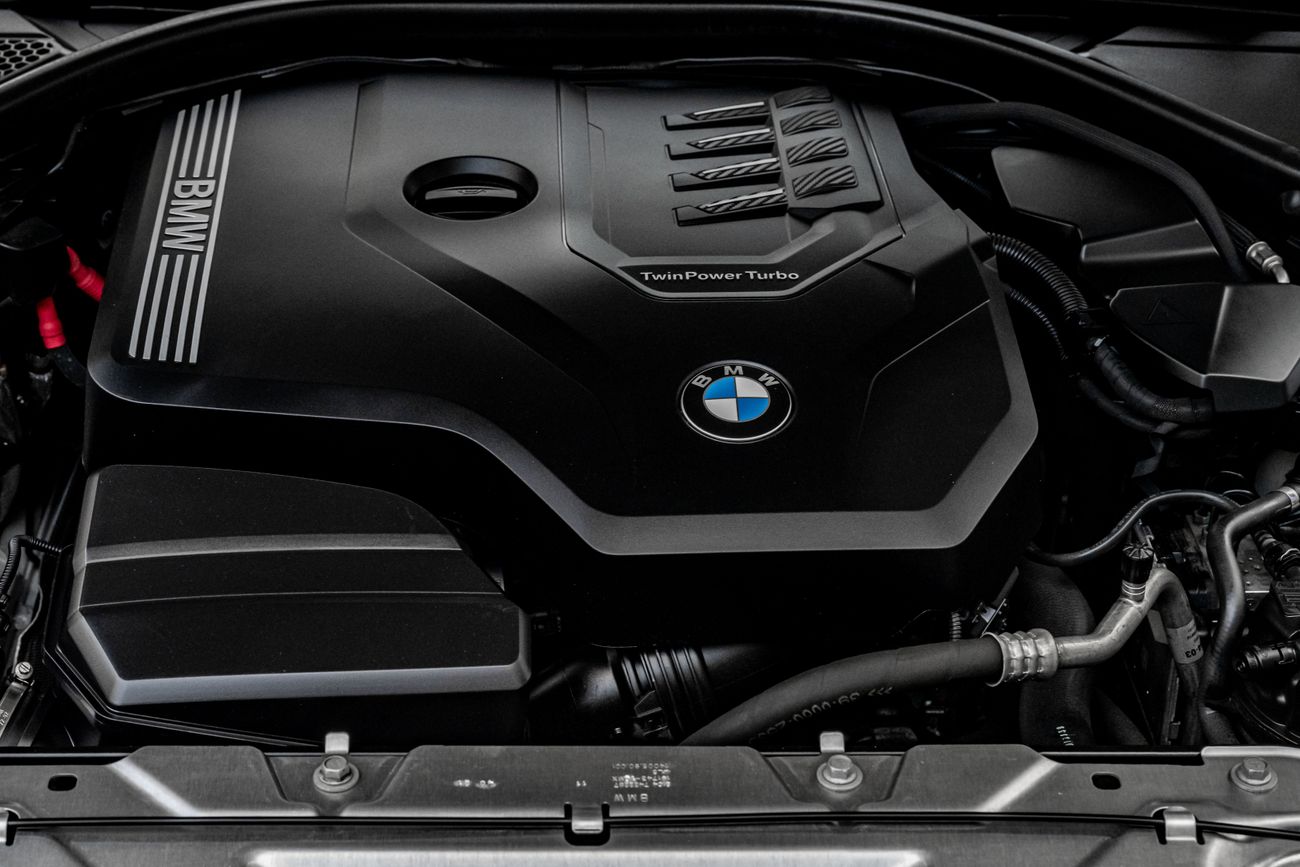 BMW 330i 330i MSport Saloon | 2,742 P.M | 0% Downpayment | Perfect Condition!