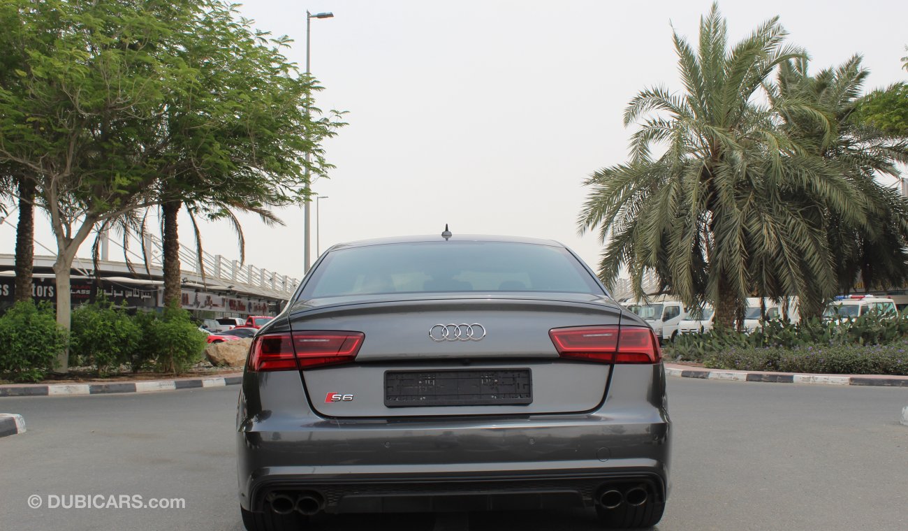 أودي S6 V8T Quattro