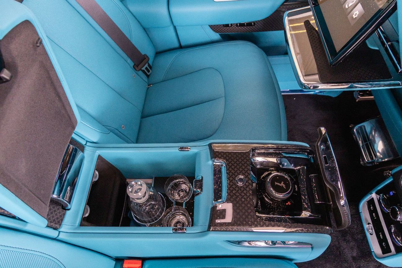 رولز رويس كولينان Rolls Royce Cullinan Black Badge | 2025