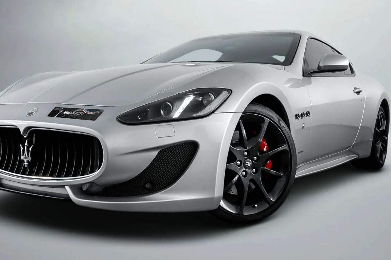 Maserati Granturismo 2016 Maserati Gran Turismo Sport / Full Service History