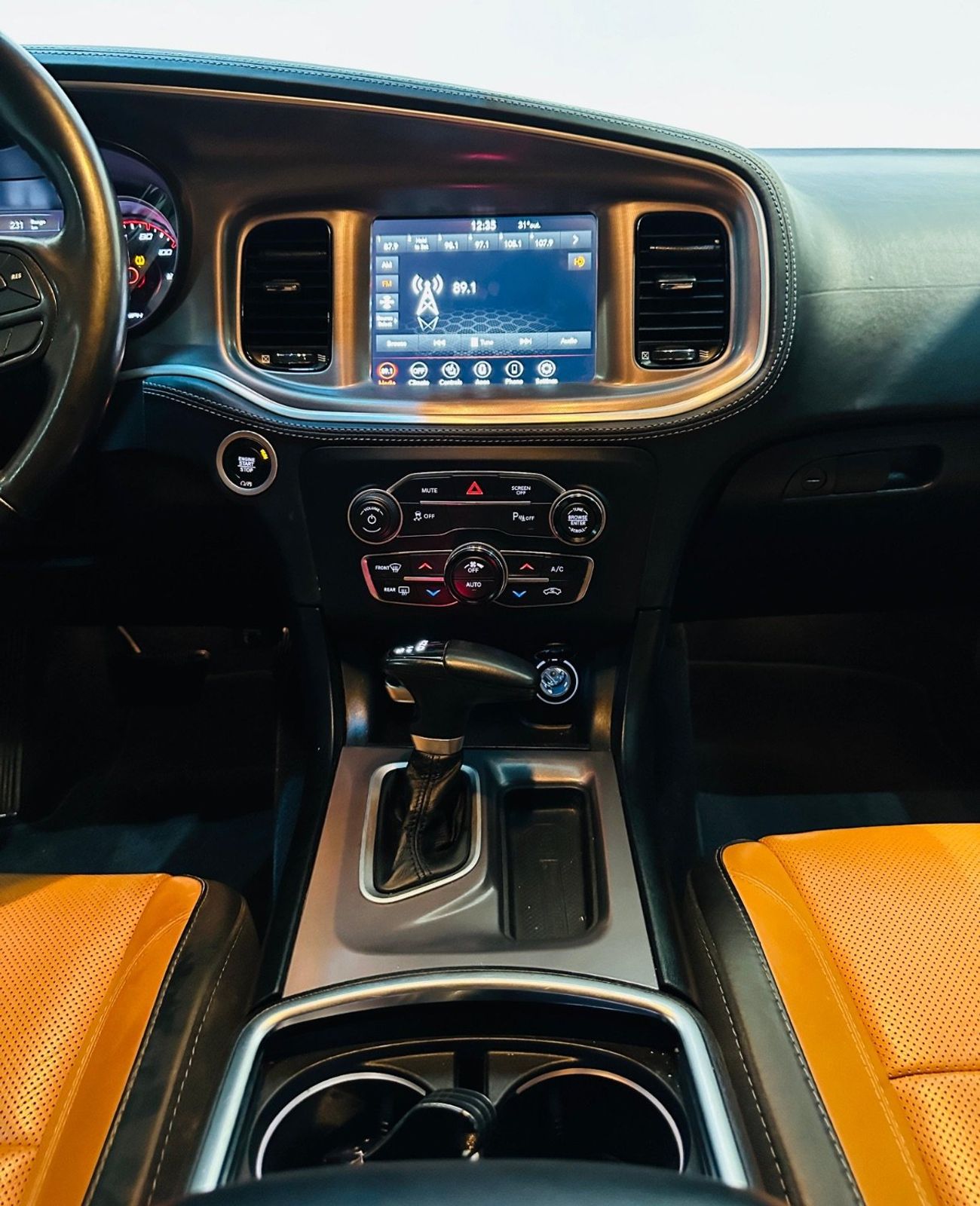 دودج تشارجر SXT Plus 3.6L