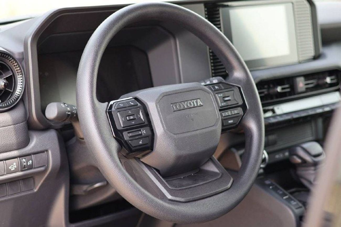 Toyota Prado 2.4L TURBO PTR A/T // 2025 // MID OPTION WITH COOL BOX , SUNROOF , CRUISE CONTROL // SPECIAL OFFER /