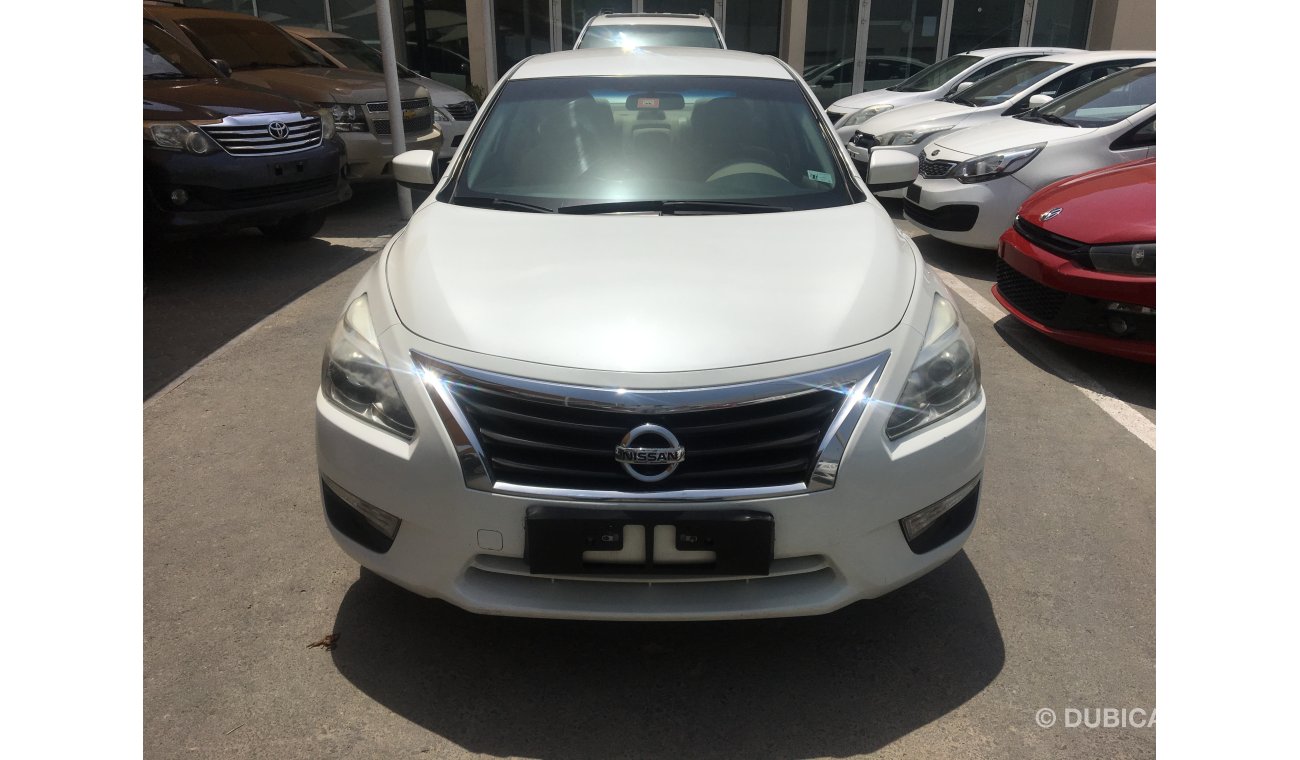 Nissan Altima we offer : * Car finance services on banks * Extended warranty * Registration / export services