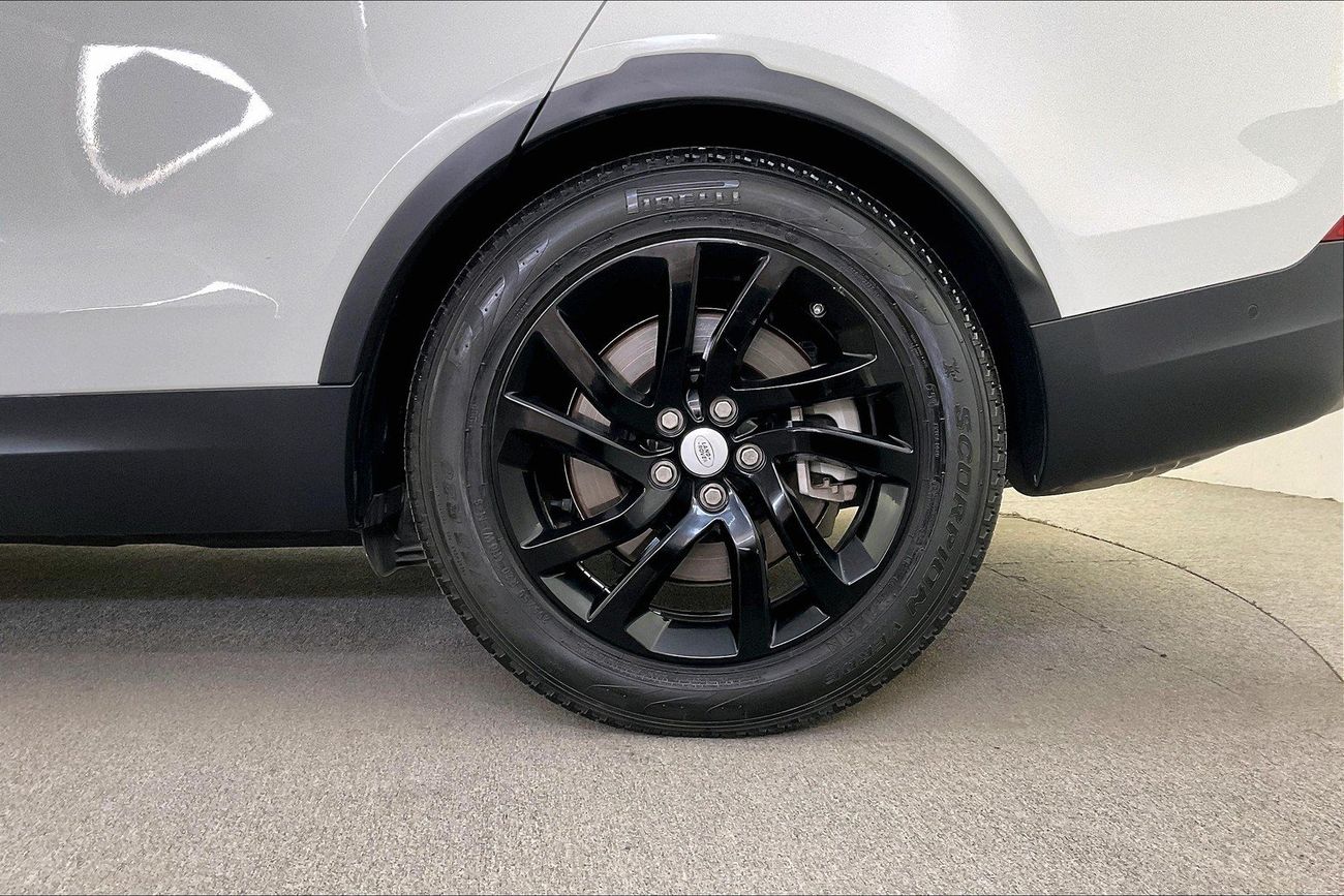 Land Rover Discovery HSE | Guaranteed Warranty | 0 Down Payment