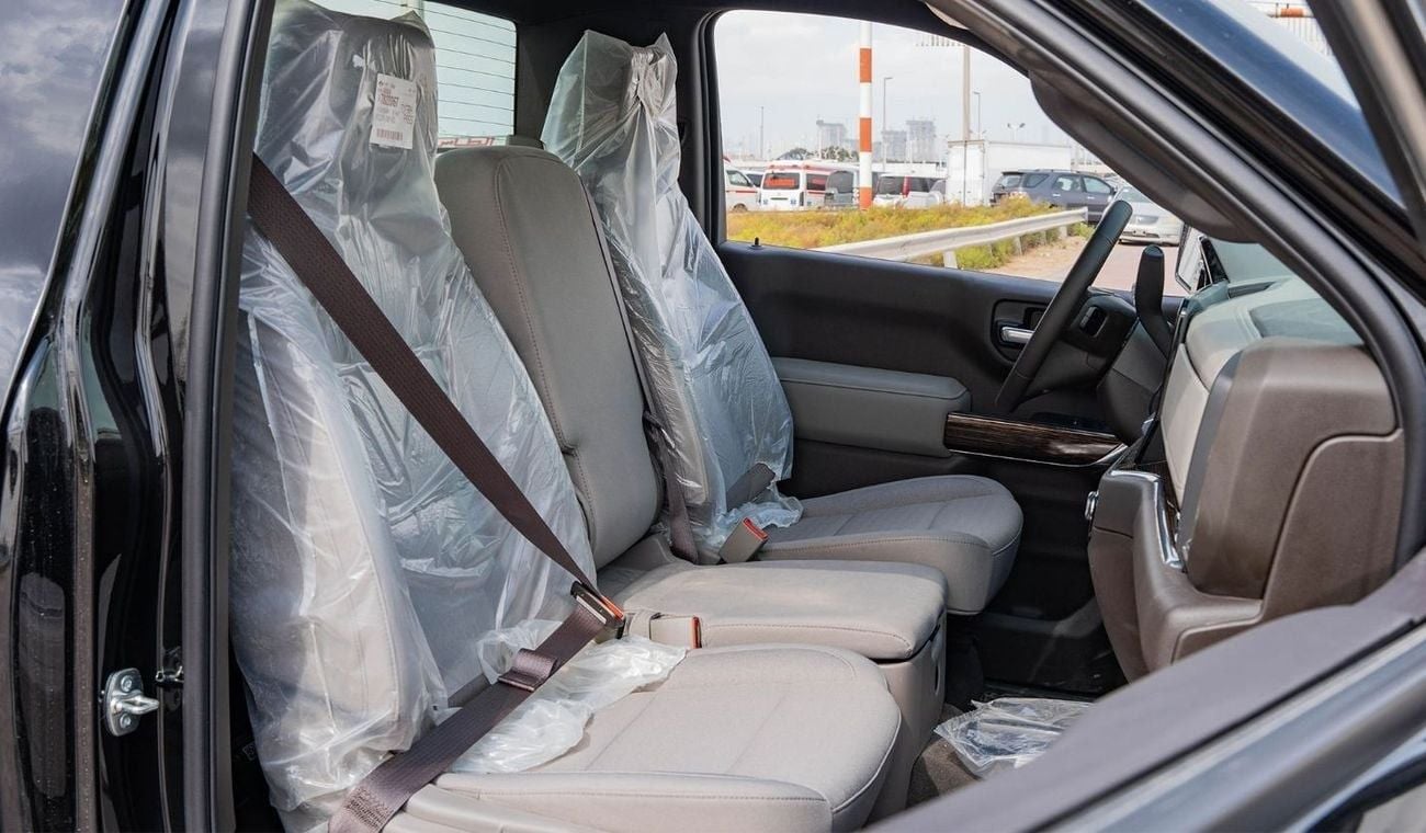 GMC Sierra 2025 GMC Sierra SLE V8 5.3L AT Petrol Single Cab (Black)