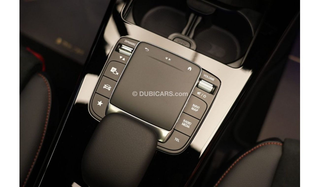 Mercedes-Benz CLA 250 ✔ Night Package ✔ AMG Package ✔ Promaster Soundsystem