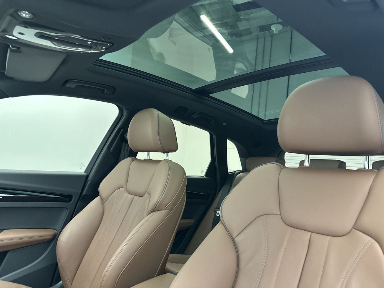 Audi Q5 45 TFSI S-LINE quattro 249hp (Ref# 78371)