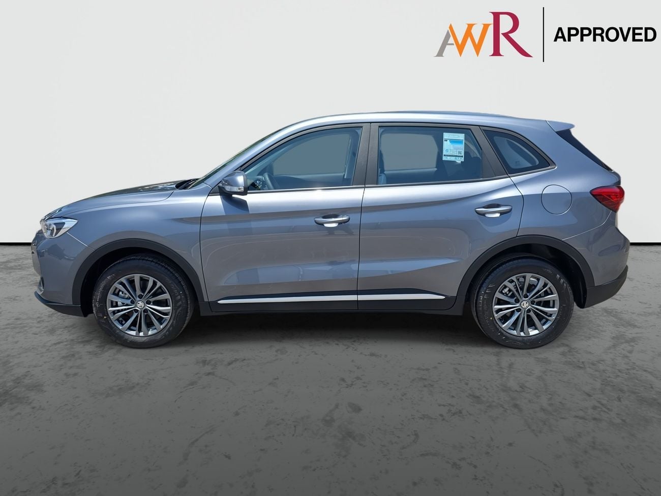 MG ZS STD 2.0