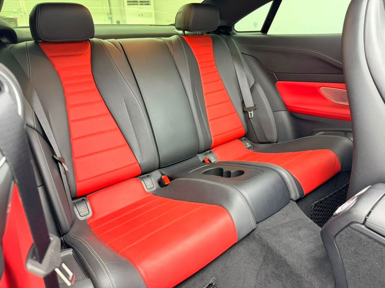 مرسيدس بنز E300 2019 Mercedes-Benz E300 Coupe, 1 Year Warranty Unlimited, Full Service History, Excellent Condition,