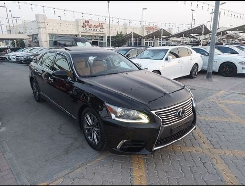 Lexus LS460 Premier SWB 4.6L (375 HP)