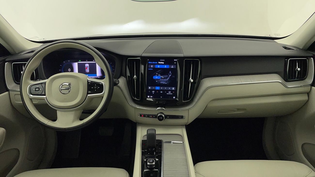 Volvo XC60 B5 CORE 2 | Zero Down Payment | Home Test Drive