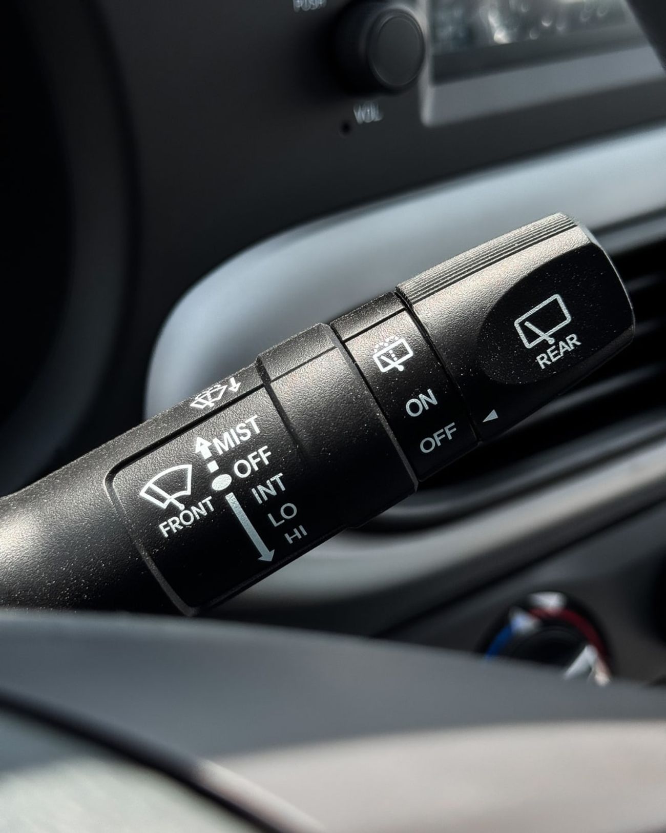 هيونداي جراند i10 GRAND I10 (HATCHBACK ) 1.2L BLACK COLOR - 2026 MODEL