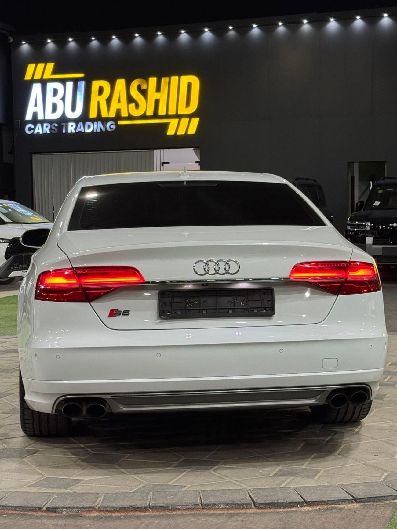 Audi S8 TFSI quattro Pro Line Plus 4.0L