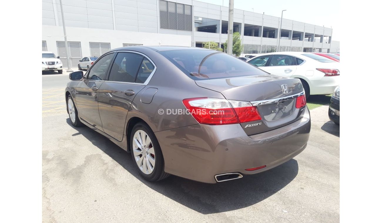 هوندا أكورد معدل 2016