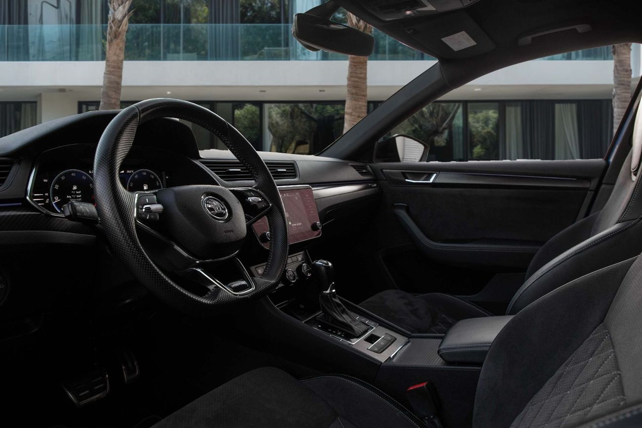 سكودا سوبيرب SPORT LINE | 1,665 P.M  | 0% Downpayment | 2.0L | EXCELLENT!