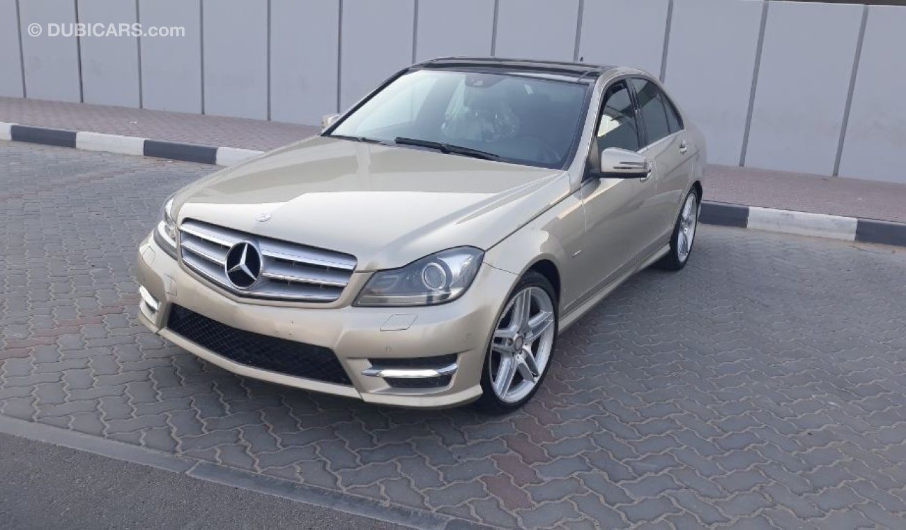 Mercedes-Benz C 350 2012 Gulf specs Full options clean car  panorama roof DVD camera