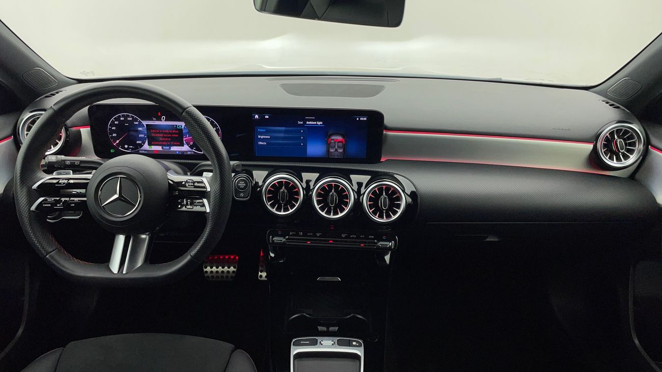 Mercedes-Benz A 200 AMG PREMIUM 1.3 | Zero Down Payment | Home Test Drive