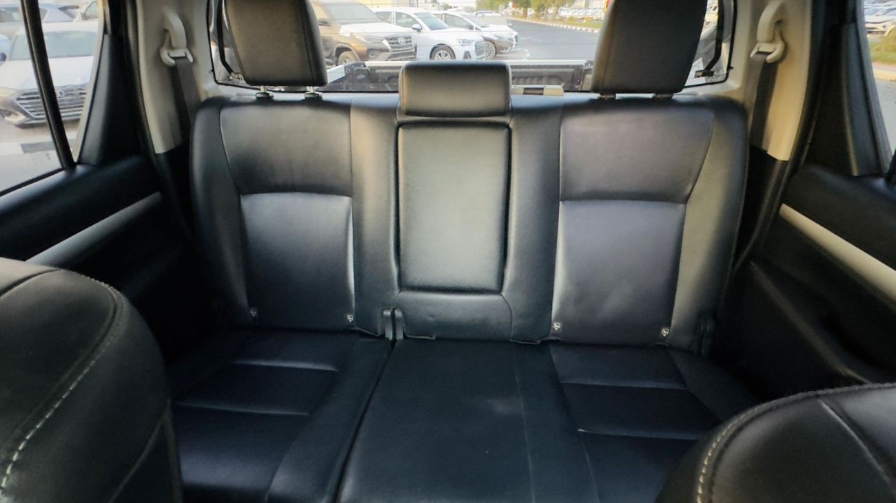 Toyota Hilux DOUBLE CABIN | 2019 | 2.8L DIESEL ENGINE | AUTOMATIC TRANSMISSION | 4WD | RHD | OFFROAD EDITION