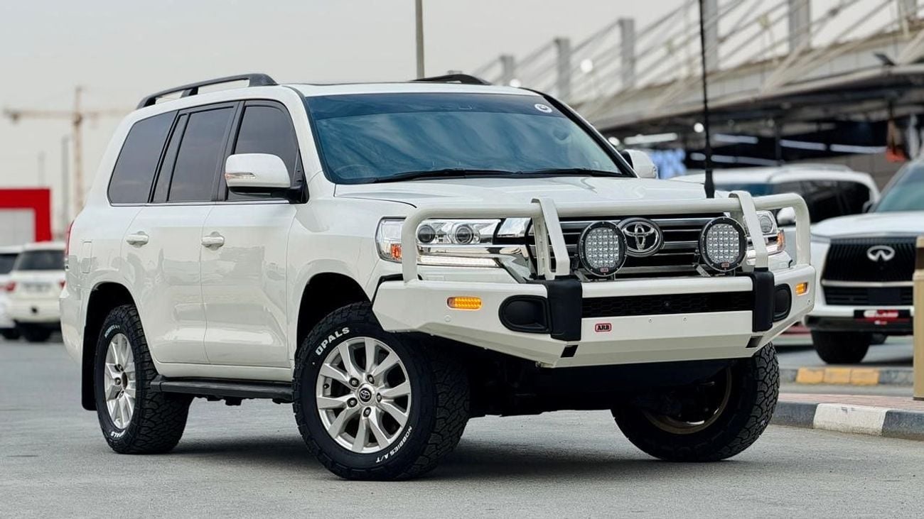 Toyota Land Cruiser 2019 | 4.5L DIESEL | AT | RHD | HEAVY BULL BAR WITH LED FOCUSED LIGHTS | PUSH START ENGINE | REAR CL