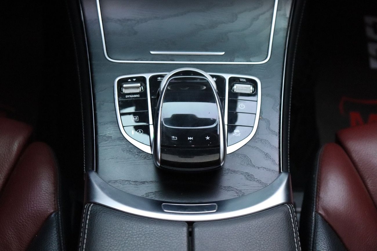 مرسيدس بنز GLC 250 كوبيه