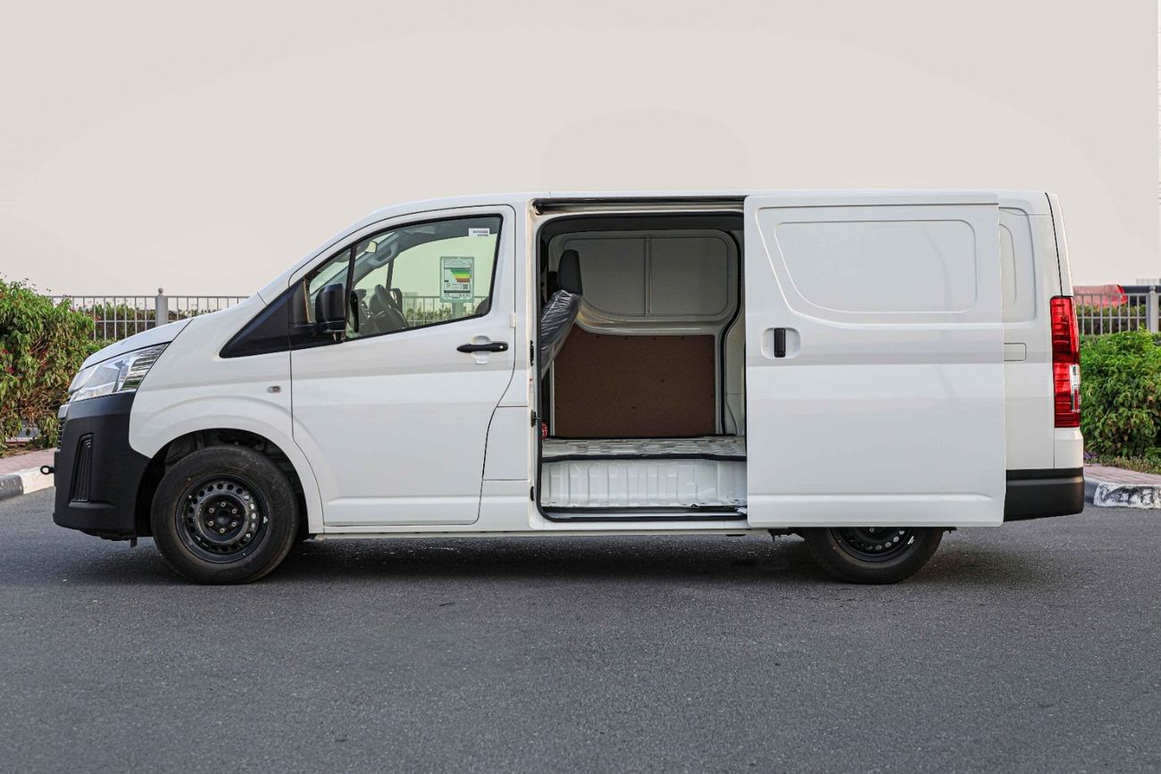 Toyota Hiace 2023 Toyota Hiace 3.5 DV P SDR - White inside Grey