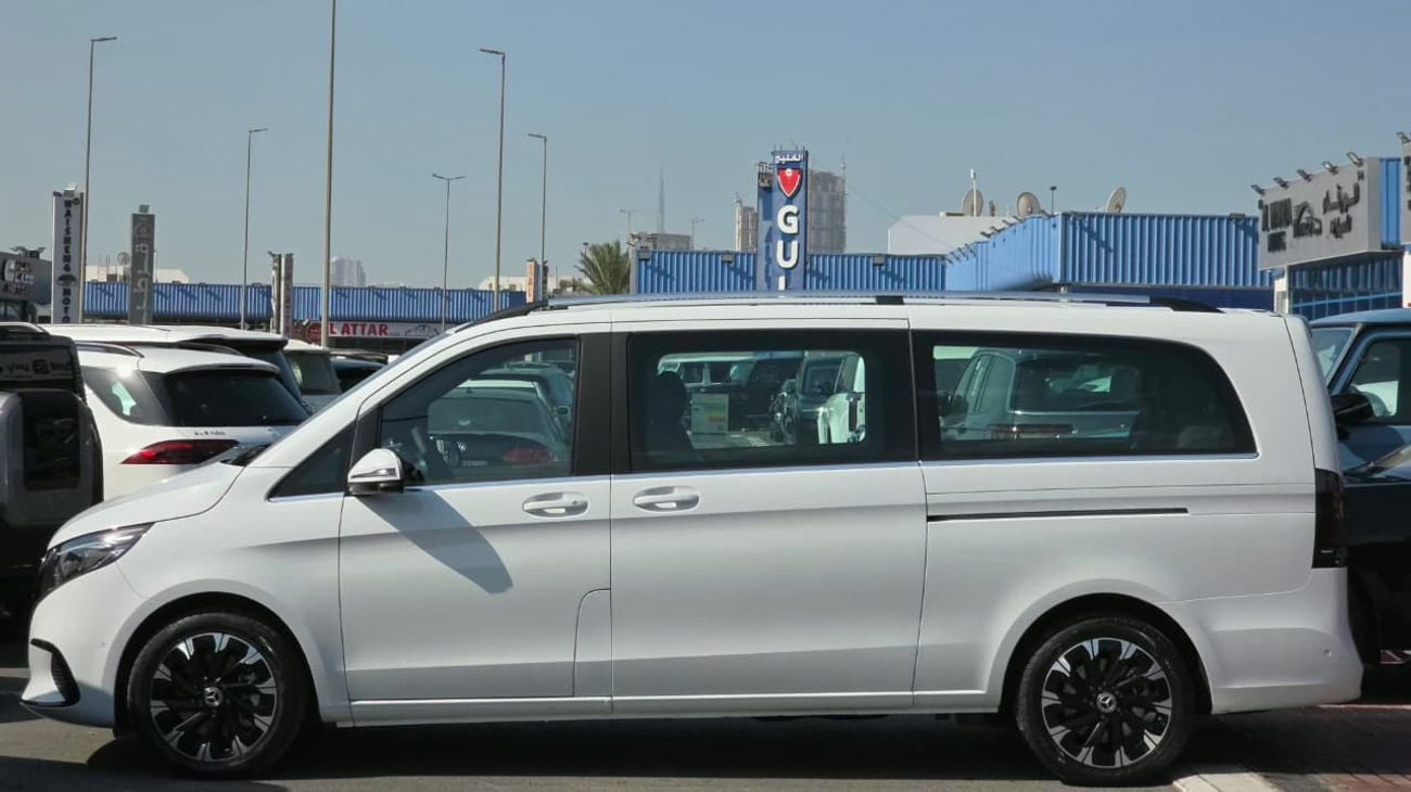 مرسيدس بنز V 300 Avantgarde Under Agency Warranty 2026 GCC