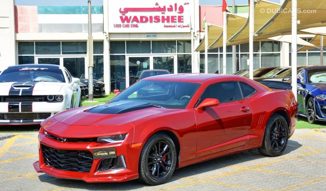 شيفروليه كامارو Camaro RS V6 3.6L 2015/Original AirBags/2021 ZL1 Kit/ Leather interior/ Very Good Condition