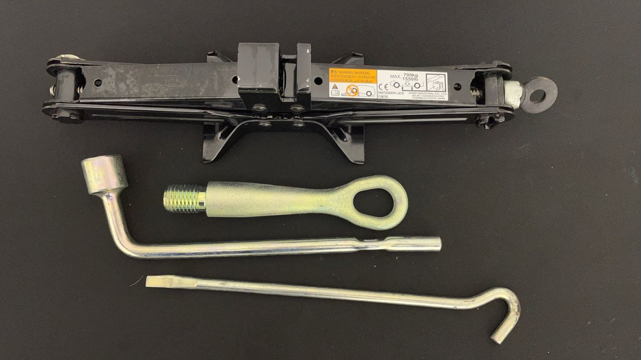 ميتسوبيشي اتراج GLX HIGHLINE 1.2 | بدون دفعة مقدمة | اختبار القيادة في المنزل