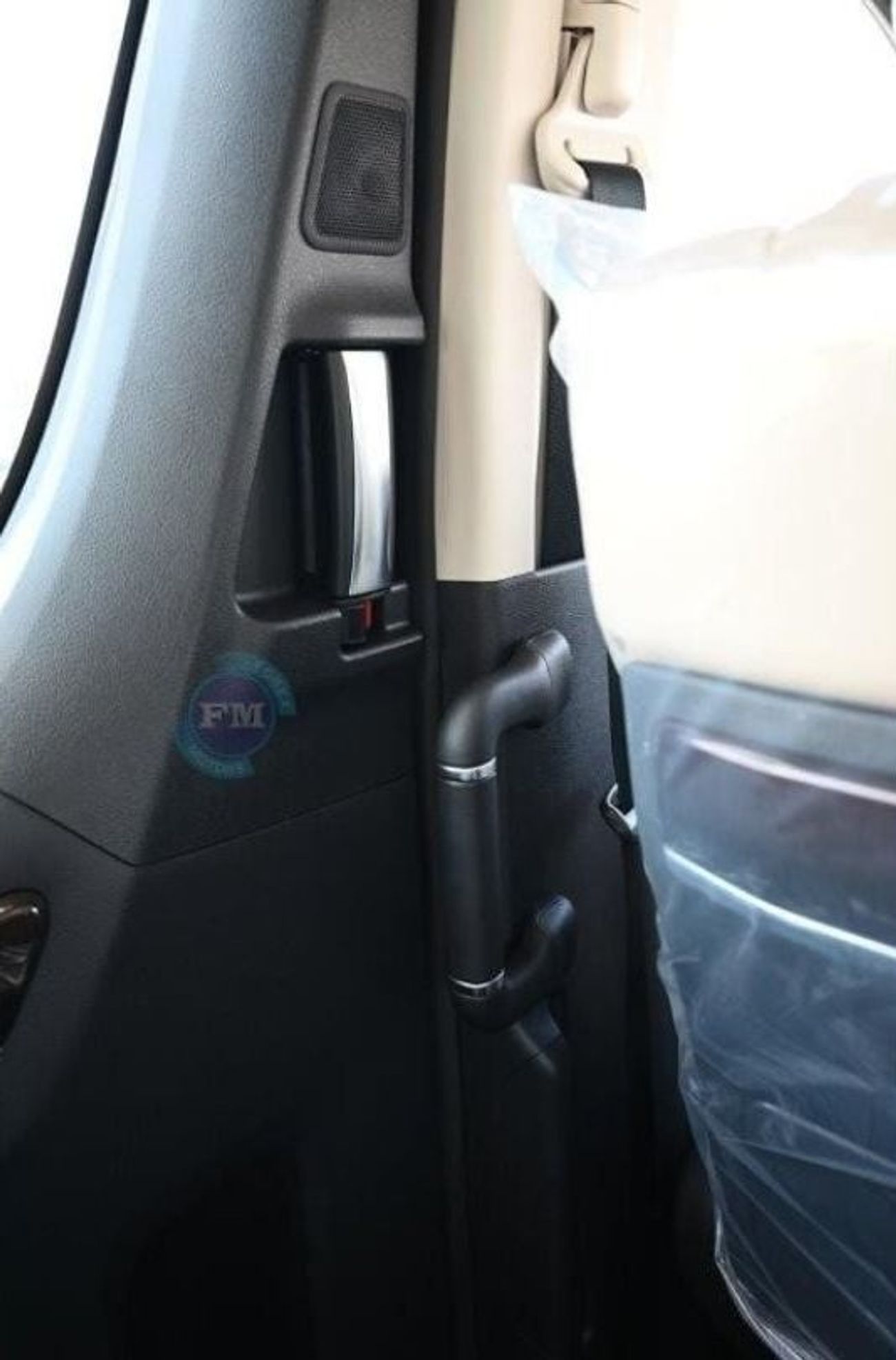 Toyota Granvia V PREMIUM 3.5L Petrol 6-Seater Automatic