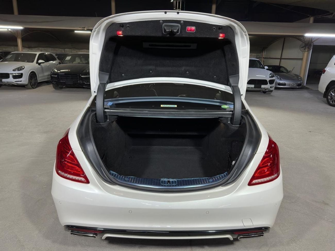 Mercedes Benz S550 MERCEDES S-CLASS S550L 2015 | FULL SERVICE HISTORY | TWO KEYS | 5 BUTTONS