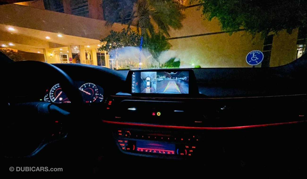 بي أم دبليو 750Li Li