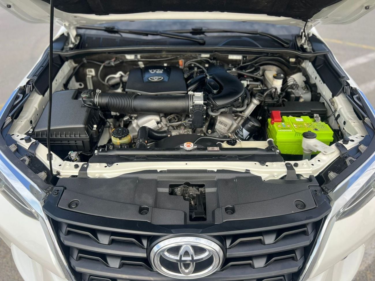 Toyota Fortuner 2022 Toyota Fortuner GX.R Full Option - V6 4.0L GCC - Rear Camera & Sensor - Leather Seat - 2 Key