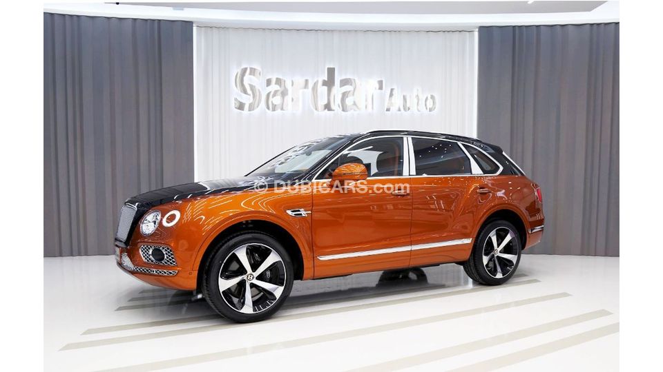 Bentley Bentayga V8 2020 for sale: AED 849,999. Orange, 2020
