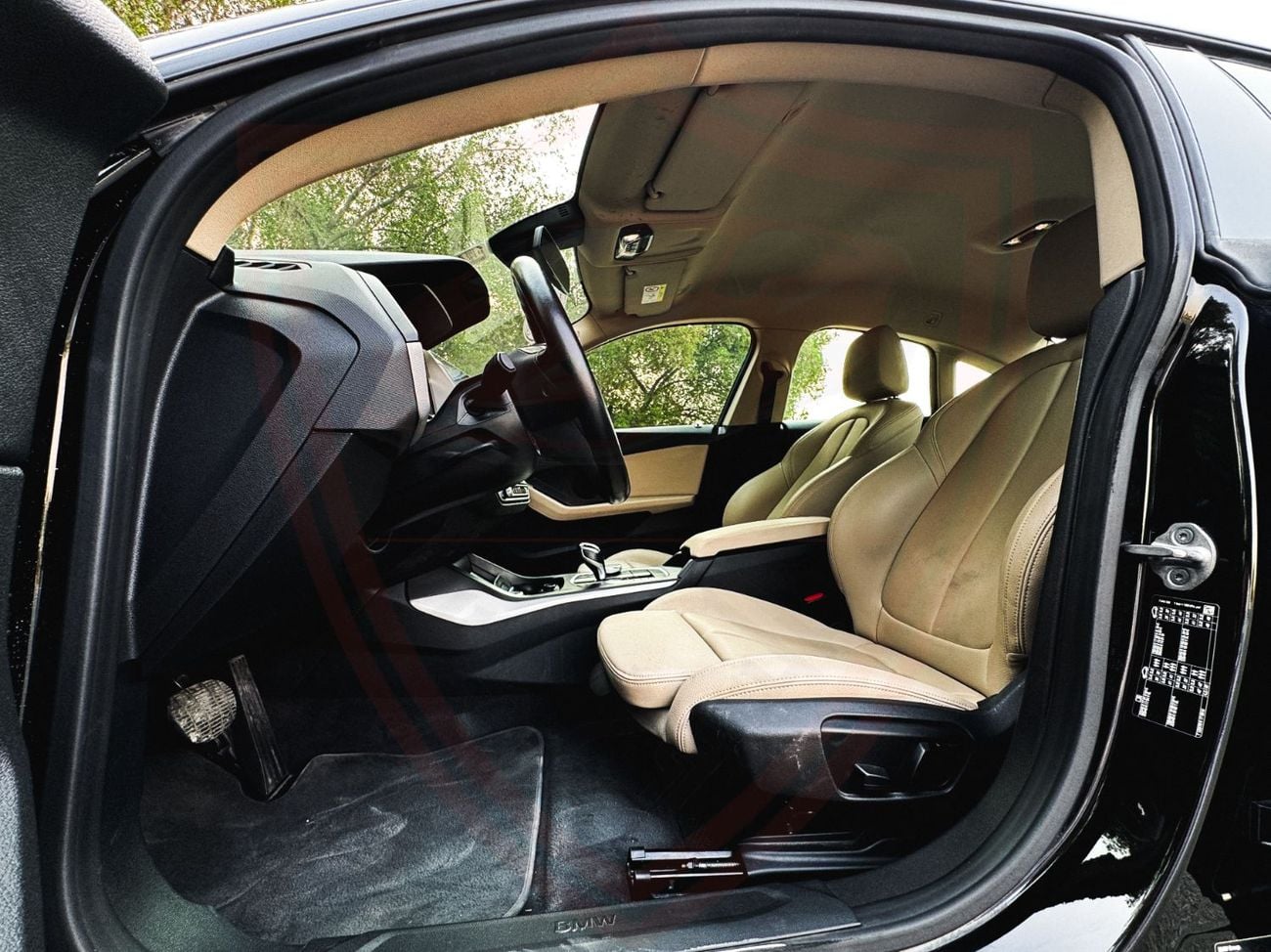 BMW 218i Gran Coupe SPORT LINE BMW 2-Series 218i Gran Coupe | 1.5 L | 2023 | GCC | Accident-Free | In Excellent Condition | 1243 P.