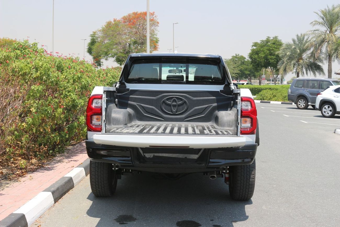 تويوتا هيلوكس تويوتا هايلكس جي ار فل اوبشن 2024