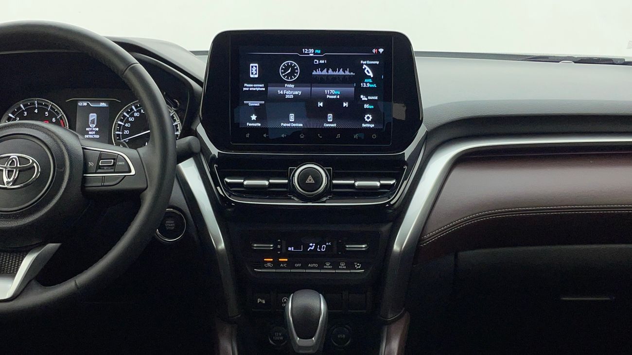 تويوتا أوربان كروزر GLX 1.3 | بدون دفعة مقدمة | اختبار القيادة في المنزل