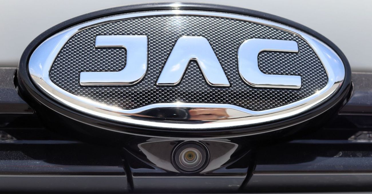 جاك J7 JAC J7 2022 - GCC - FULL OPTION - ACCIDENTS FREE - PERFECT CONDITION INSIDE OUT