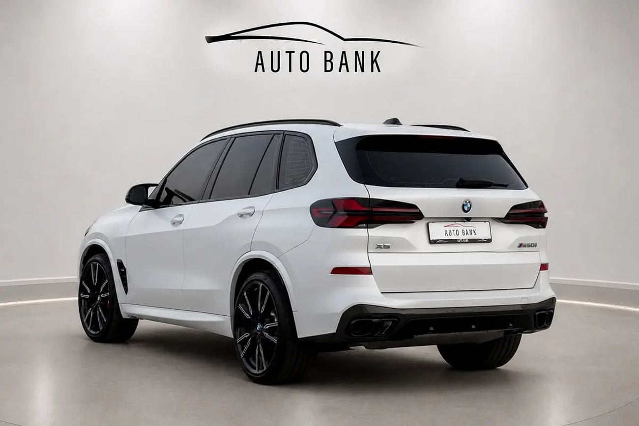 BMW X5 M60i XDRIVE M60i GCC Specs - Under Warranty and Service Contract