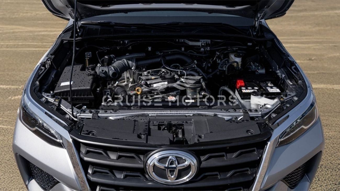 Toyota Fortuner Export Only . Comfort . 2.7L . Automatic . Petrol . Four Wheel Drive . 7 Seats . 5 Doors