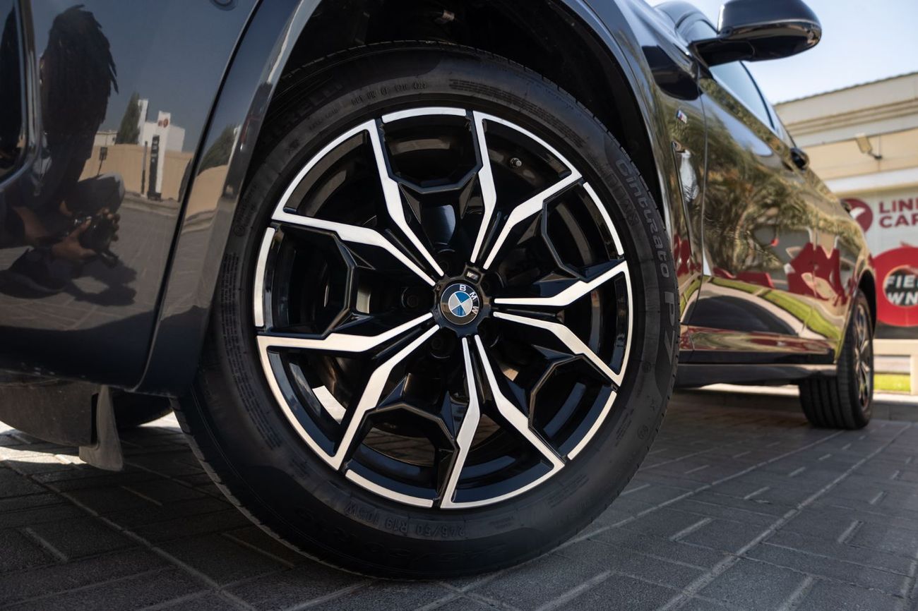 بي أم دبليو X4 xDrive 30i M Sport 2.0L