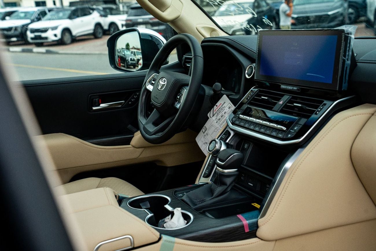 Toyota Land Cruiser Toyota Land Cruiser  VXR  3,5  L  M  2026